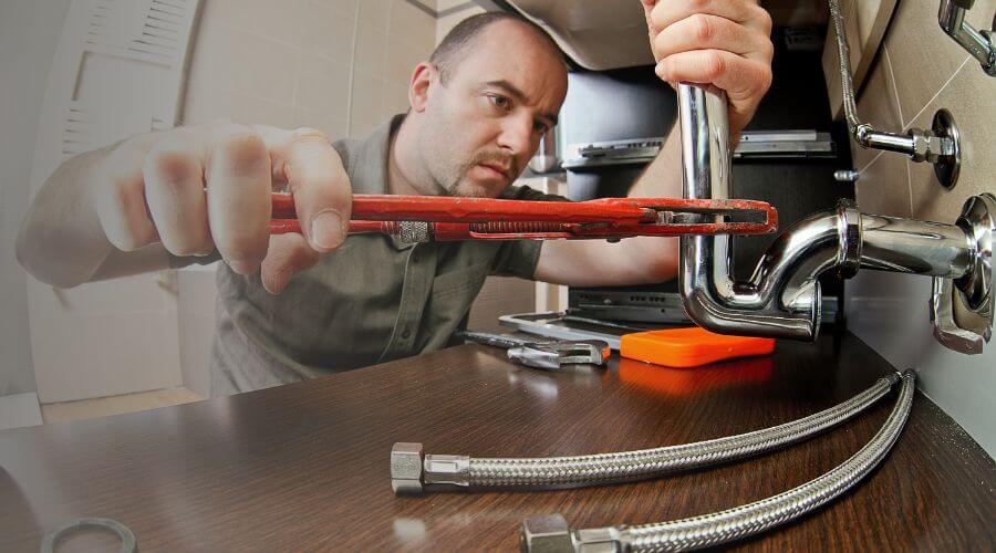 Professional emergency plumbing in Pella, IA